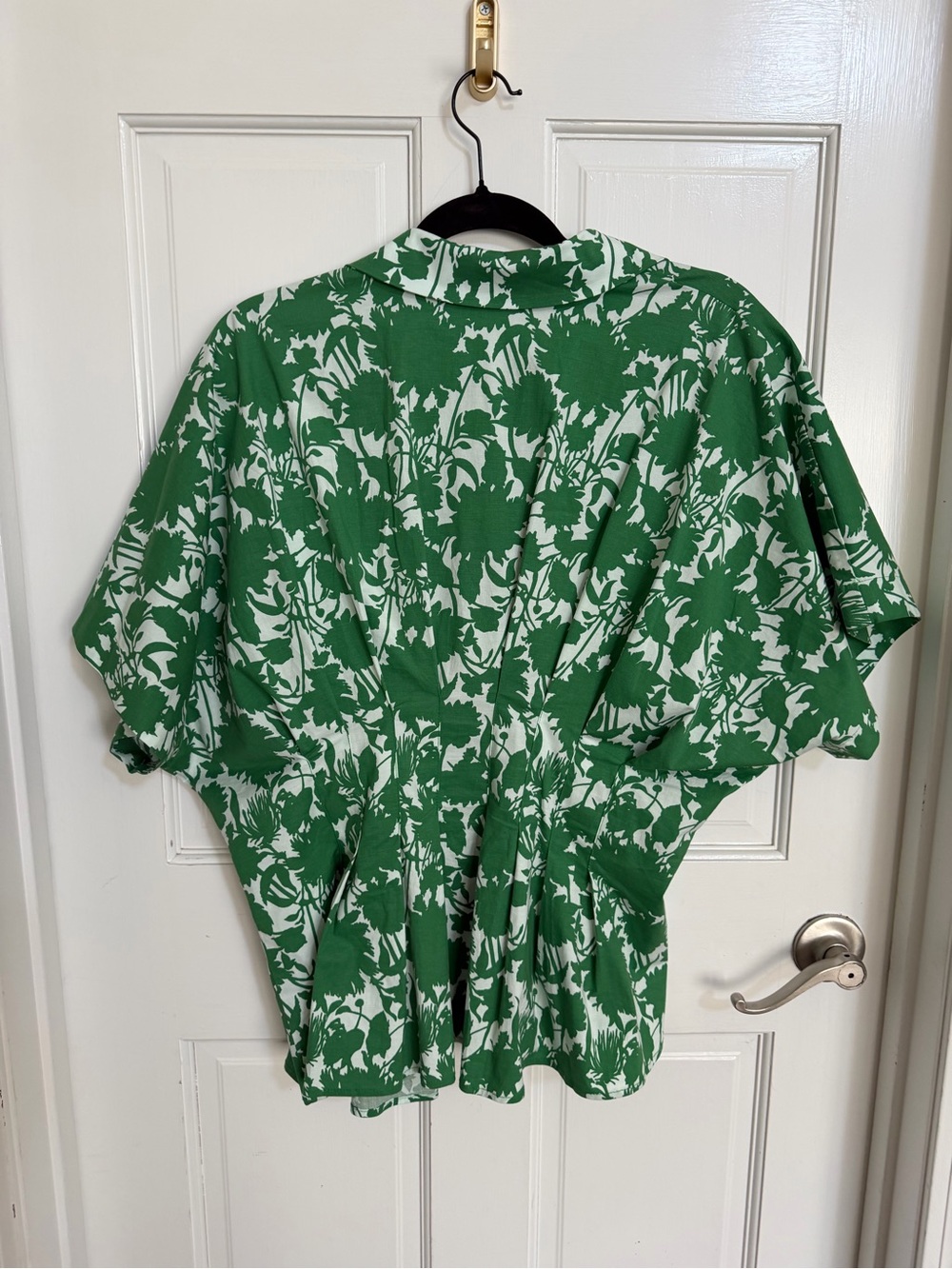 Anthropologie The Tobie Short Sleeve Pleated Blouse By Exquise Green Floral Sz L - Picture 7 of 8